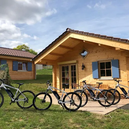 Inn Carolinger Huettendorf 3*