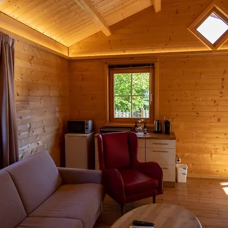 Inn Carolinger Huettendorf