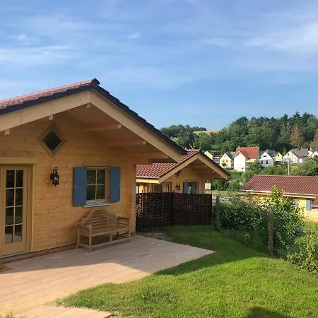 Carolinger 3* Weyer (Limburg-Weilburg)