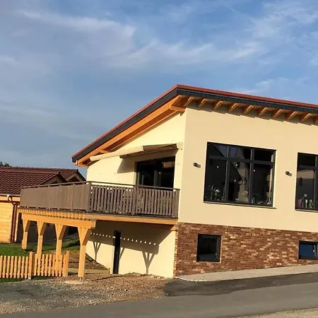 Carolinger Huettendorf Inn Weyer (Limburg-Weilburg)