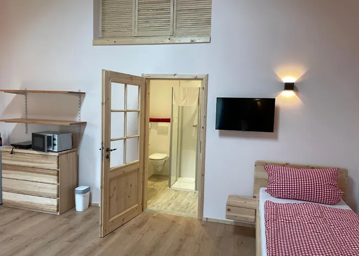 Мини-отель Carolinger Huettendorf Weyer (Limburg-Weilburg)