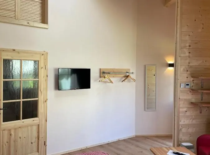 Carolinger Huettendorf 宾馆